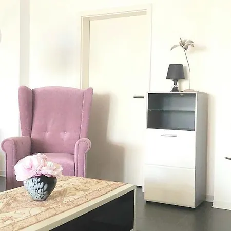 Suzi, Sea View, Free Private Parking Appartement Opatija